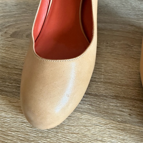 cole haan violet air pump